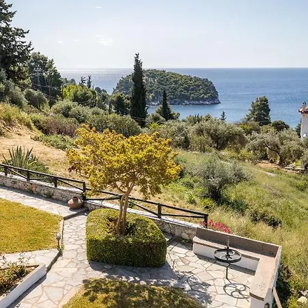 Irida Skopelos スタフィオス