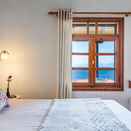 Irida Skopelos Apartamento *