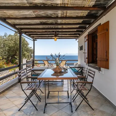 Irida Skopelos * Stafylos