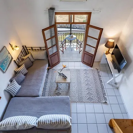 Irida Skopelos Stafylos