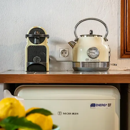 Irida Skopelos * Stafylos