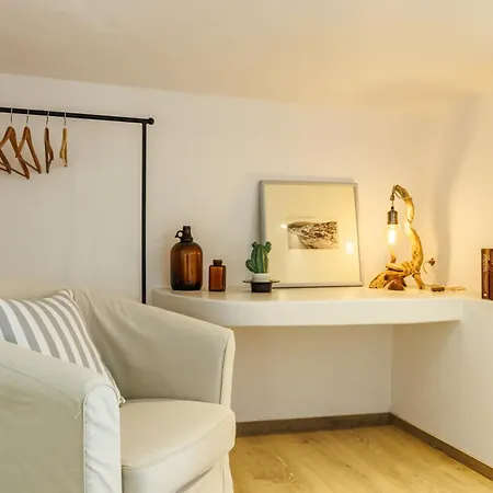 Irida Skopelos Apartamento *