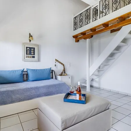 Irida Skopelos Stafylos