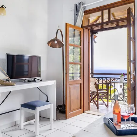 Irida Skopelos Daire Stafylos