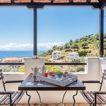 Irida Skopelos *