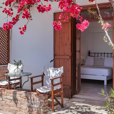 Irida Skopelos