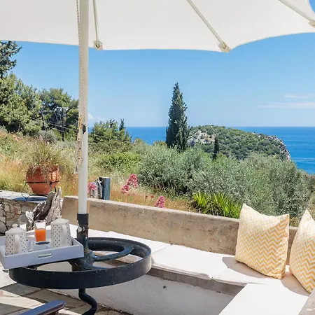 Irida Skopelos Daire