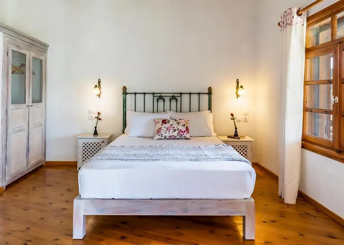 Daire Irida Skopelos