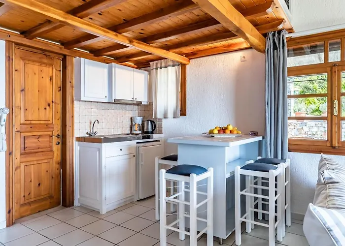 Daire Irida Skopelos Stafylos