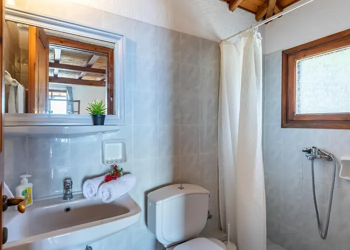 Irida Skopelos * Stafylos