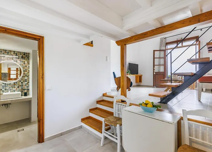 Irida Skopelos Daire Stafylos